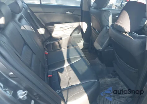 2011 Honda Accord 2.4 Se z USA, uszkodzony, nr VIN 1HGCP2F6XBA011487